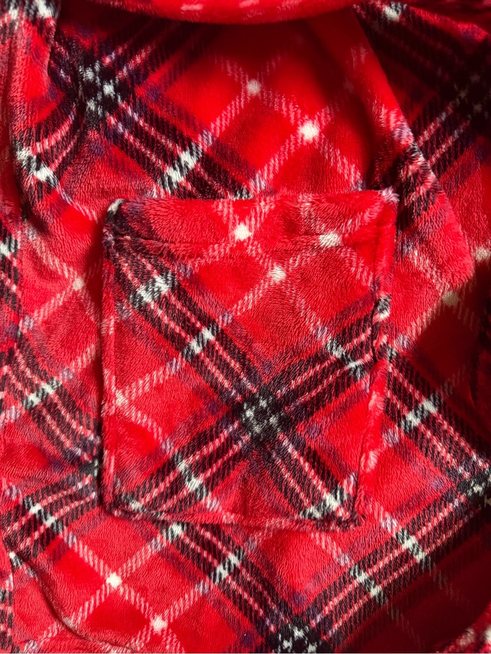 PINK Victoria's Secret Red Plaid Fleece Kids Robe - Picture 3 of 4